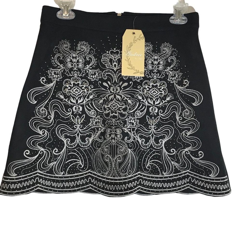 Andree by Unit Beaded Embroidered Brushed Poly Spandex Skirt Scalloped Hemline